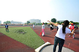 中小学体育器材 铅球.jpg